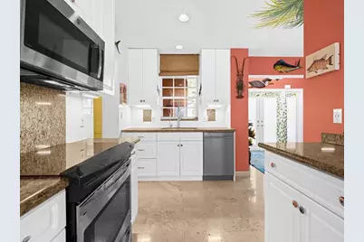 1618 SE 14th St, Fort Lauderdale, FL 33316 - Photo 8