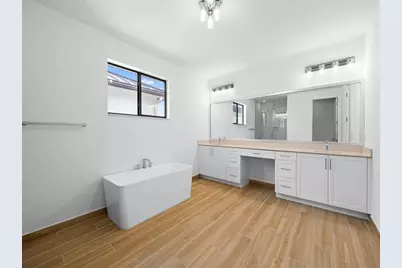 1446 SW 23rd Street, Fort Lauderdale, FL 33315 - Photo 10