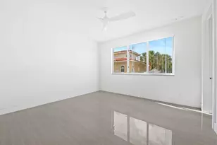 240 Shore Ct, Lauderdale by the Sea, FL 33308 - Photo 18