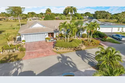 5102  Yellow Pine Ln, Tamarac, FL 33319 - Photo 1