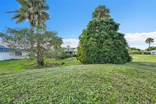 5102 Yellow Pine Ln, Tamarac, FL 33319 - Photo 54