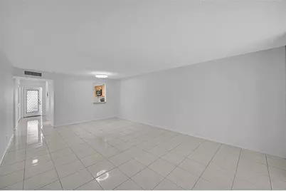 14773  Cumberland Dr, Unit #404D, Delray Beach, FL 33446 - Photo 12