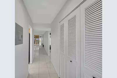 14773  Cumberland Dr, Unit #404D, Delray Beach, FL 33446 - Photo 4