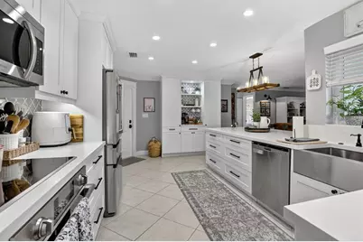 11611 SW 52nd St, Cooper City, FL 33330 - Photo 12