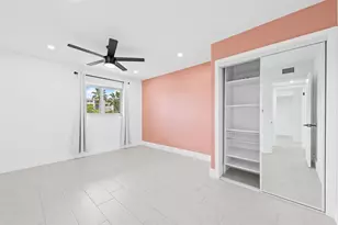 877 NE 195th St, Miami, FL 33179 - Photo 14