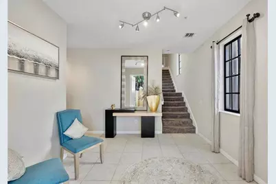 1588  Passion Vine Cir, Unit #1588, Weston, FL 33326 - Photo 4