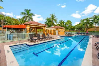 8520 NW 139th Ter, Unit #1602, Miami Lakes, FL 33016 - Photo 38