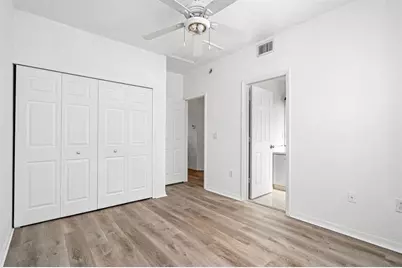 8520 NW 139th Ter, Unit #1602, Miami Lakes, FL 33016 - Photo 12