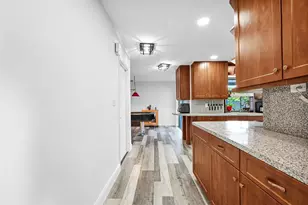 9921 NW 38th St, Coral Springs, FL 33065 - Photo 50