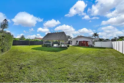 9921 NW 38th St, Coral Springs, FL 33065 - Photo 32
