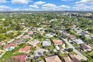 9921 NW 38th St, Coral Springs, FL 33065 - Photo 4