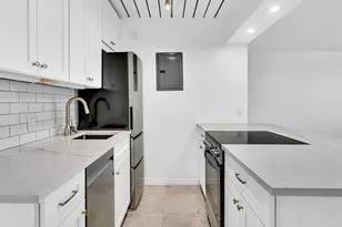 801 NE 18th Ct Unit, Fort Lauderdale, FL 33305 - Photo 8