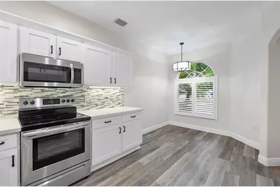 576 W Palm Aire Drive, Pompano Beach, FL 33069 - Photo 16