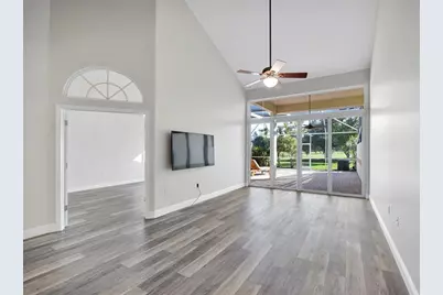 576 W Palm Aire Drive, Pompano Beach, FL 33069 - Photo 20