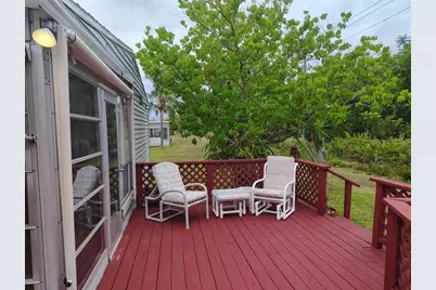 142 W Caribbean, Port Saint Lucie, FL 34952 - Photo 2