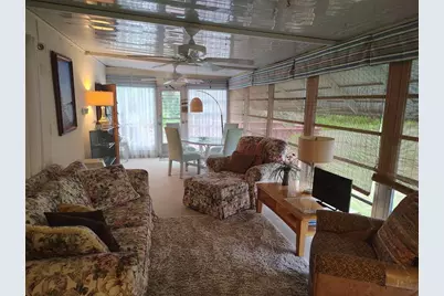 142 W Caribbean, Port Saint Lucie, FL 34952 - Photo 10