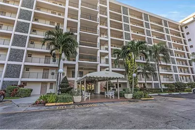 3100 N Palm Aire Dr, Unit #406, Pompano Beach, FL 33069 - Photo 16