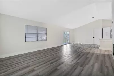 1312 SW 75th Ave, North Lauderdale, FL 33068 - Photo 6