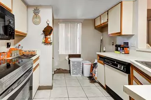 9999 Summerbreeze Dr Unit, Sunrise, FL 33322 - Photo 14