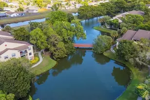 9999 Summerbreeze Dr Unit, Sunrise, FL 33322 - Photo 32