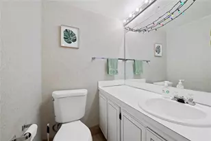 3150 W Rolling Hills Cir, Davie, FL 33328 - Photo 14