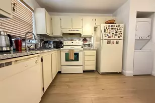 10444 NW 30th Ct, Sunrise, FL 33322 - Photo 4