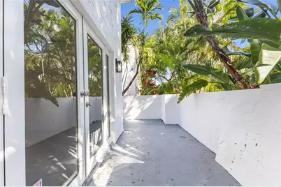 4701 NW 1st Pl, Deerfield Beach, FL 33442 - Photo 28