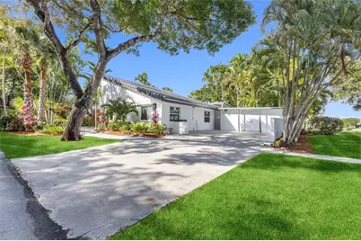 4701 NW 1st Pl, Deerfield Beach, FL 33442 - Photo 2