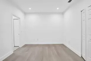 1003 NW 100th Ave, Pembroke Pines, FL 33024 - Photo 18