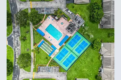 5250  Las Verdes Cir, Unit #212, Delray Beach, FL 33484 - Photo 34