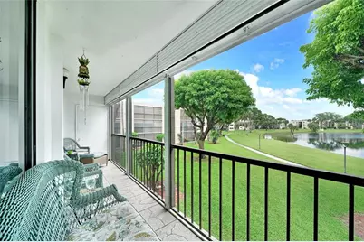 5250  Las Verdes Cir, Unit #212, Delray Beach, FL 33484 - Photo 1