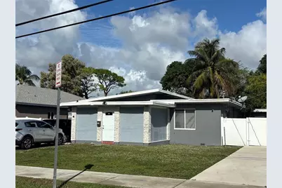 935 NE 33rd St, Oakland Park, FL 33334 - Photo 1