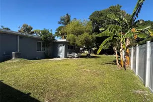 935 NE 33rd St, Oakland Park, FL 33334 - Photo 8