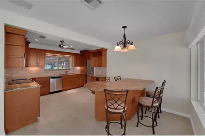 2725 SE 5th Ct, Pompano Beach, FL 33062 - Photo 8