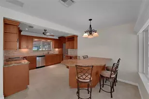 2725 SE 5th Ct, Pompano Beach, FL 33062 - Photo 8