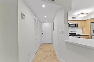 1280 S Alhambra Cir Unit, Coral Gables, FL 33146 - Photo 10