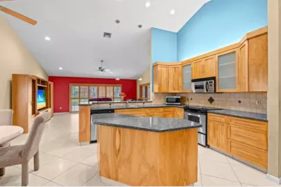 1120 NW 100th Way, Plantation, FL 33322 - Photo 18