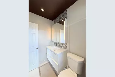 5171 W Oakland Park Blvd, Unit #312, Lauderdale Lakes, FL 33313 - Photo 32