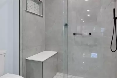 8592  Flamingo Dr, Boca Raton, FL 33496 - Photo 22