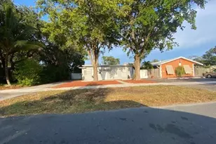 224 NE 18th Ave, Pompano Beach, FL 33060 - Photo 18