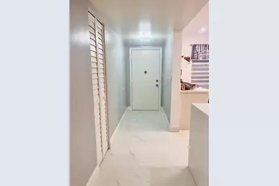 3910  Inverrary Blvd, Unit #203B, Lauderhill, FL 33319 - Photo 2