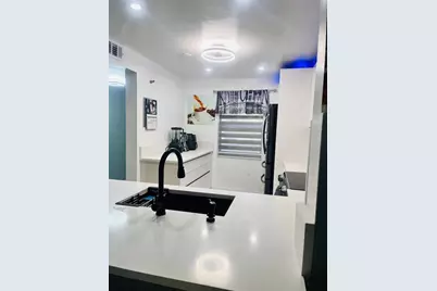 3910  Inverrary Blvd, Unit #203B, Lauderhill, FL 33319 - Photo 16