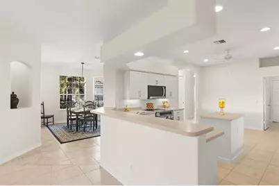 413 W Tangerine Sq, Vero Beach, FL 32968 - Photo 16