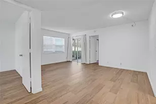 1560 SE Royal Green Cir Unit #S 103, Port Saint Lucie, FL 34952 - Photo 6