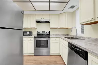 1560 SE Royal Green Cir, Unit #S 103, Port Saint Lucie, FL 34952 - Photo 2