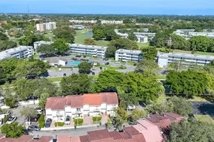 8464 Lagos De Campo Blvd, Tamarac, FL 33321 - Photo 34