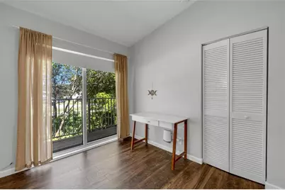 8464  Lagos De Campo Blvd, Tamarac, FL 33321 - Photo 24