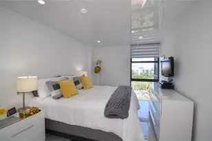 20301 W Country Club Dr Unit, Aventura, FL 33180 - Photo 34