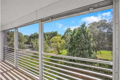 2002  Granada Dr, Unit #B3, Coconut Creek, FL 33066 - Photo 26