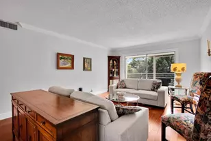 2002 Granada Dr, Coconut Creek, FL 33066 - Photo 10